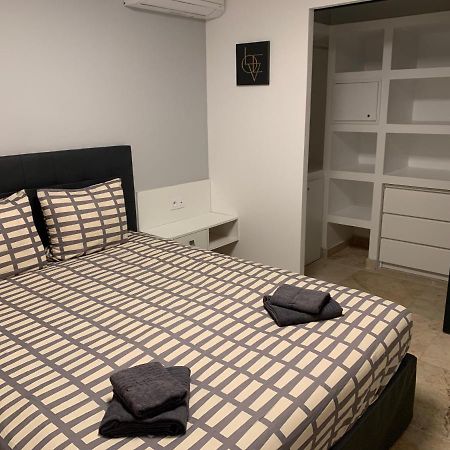Apartamento Frederic Morieres-les-Avignon Exterior foto